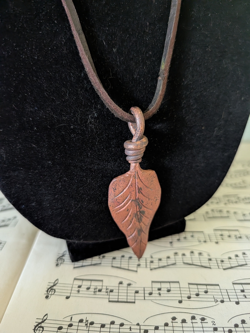 Leaf Pendant Necklace in Copper Tone - Women Jewelry